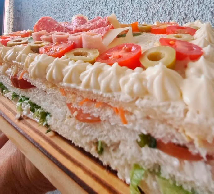 Torta Sandwich Chica