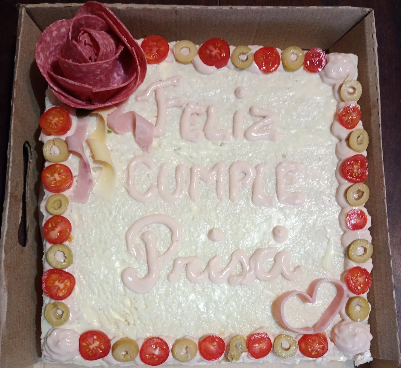 Torta de sándwiches de miga personalizada número 3