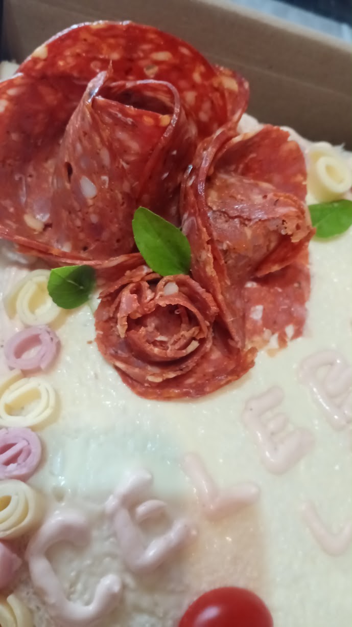 Torta de sándwiches de miga personalizada número 6
